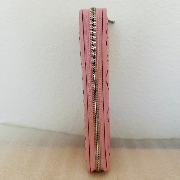 π― Authenticπ·Coach π· Special Design Taylor Eyelet Leather Accordion ZIP Wallet - Picture 7 of 13